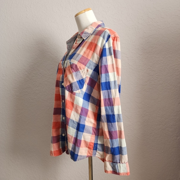 Women's plaid top - Picture 3 of 7